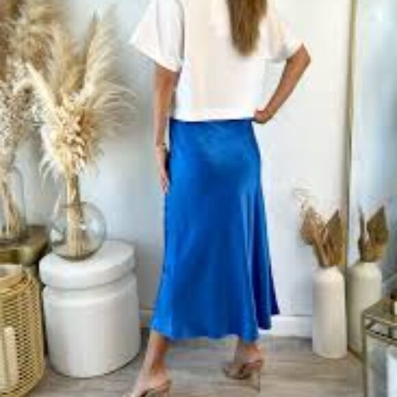 NWT Rails Anya Satin Midi Skirt in Colbalt